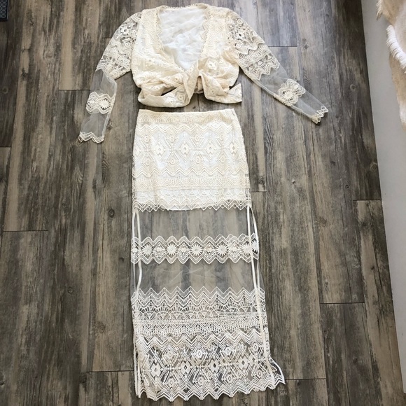 Jen's Pirate Booty Dresses & Skirts - Jens Pirate Booty Two Piece White Lace Silk Set